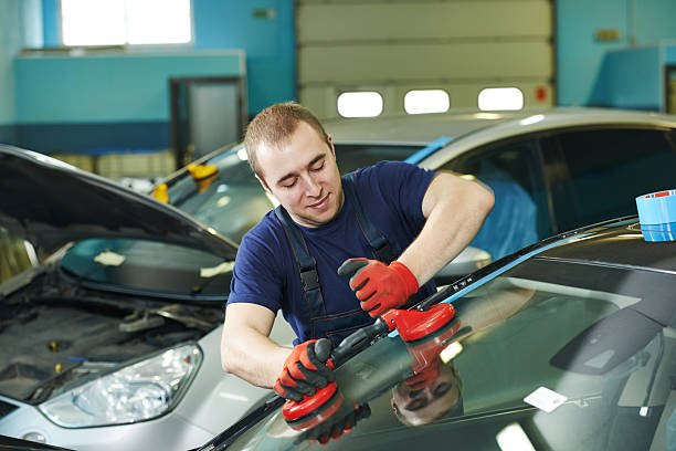 Windshield Repair Costa Mesa CA - Efficient Auto Glass Repair and Replacement Solutions with Irvine Mobile Auto Glass